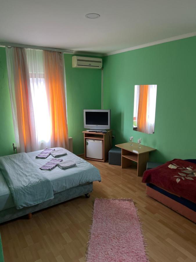 Ribarska Prica-Restoran Pansion Prijedor Panzió Kültér fotó